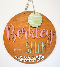Load image into Gallery viewer, Raised Letter Round Baby Doorhanger