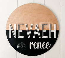 Load image into Gallery viewer, Raised Letter Round Hanger