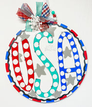 Load image into Gallery viewer, USA Patriotic Round Doorhanger