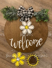 Load image into Gallery viewer, 19” Round with Greenery and Bow Interchangeable Base