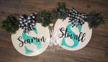 Load image into Gallery viewer, White Round with Greenery and Bow Doorhanger