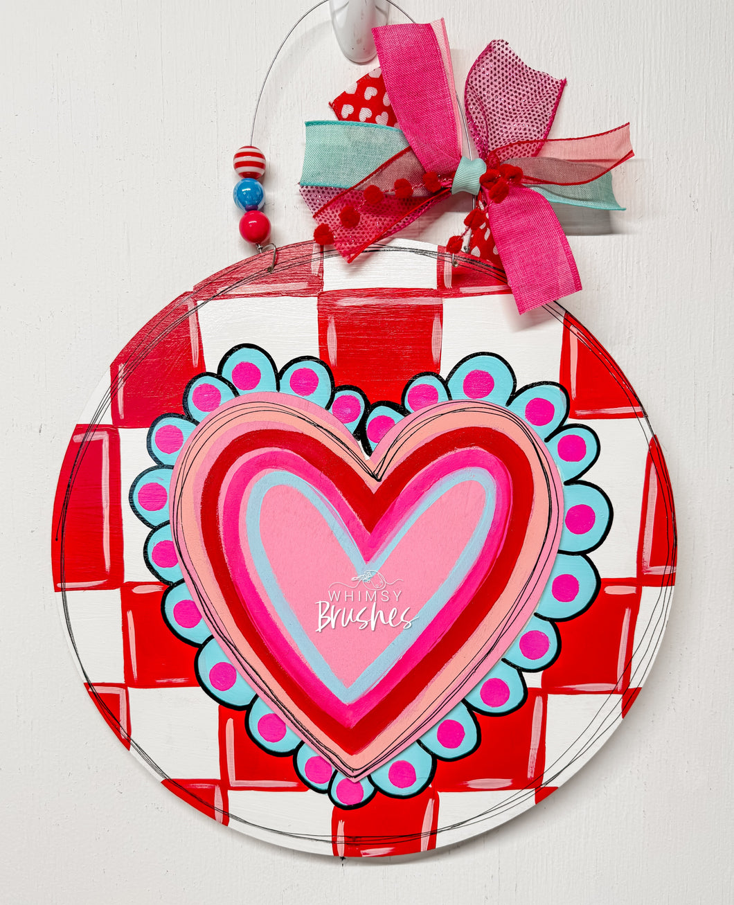Checkered Scalloped Heart Round