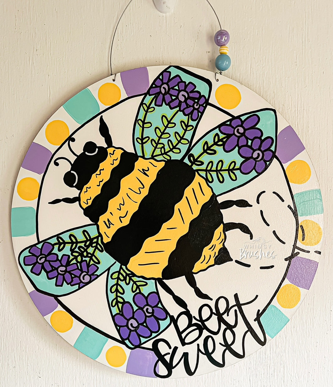 Bee Floral Round Doorhanger
