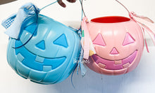 Load image into Gallery viewer, Plastic Pumpkin Bucket
