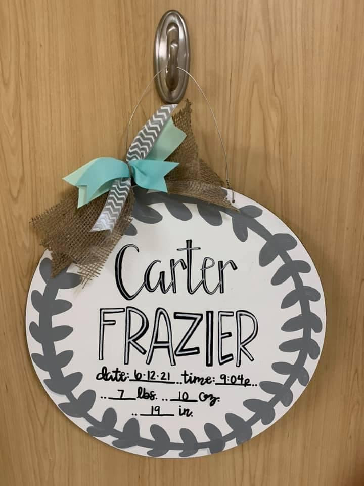 Wreath Round Baby Doorhanger